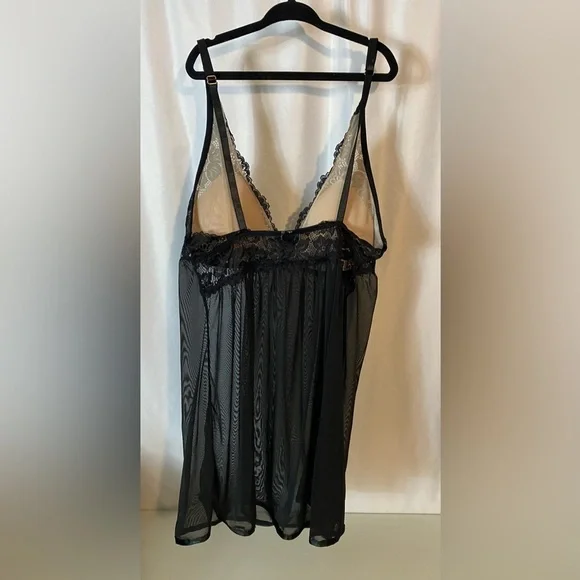 Daisy Fuentes Lingerie - Picture 2 of 2